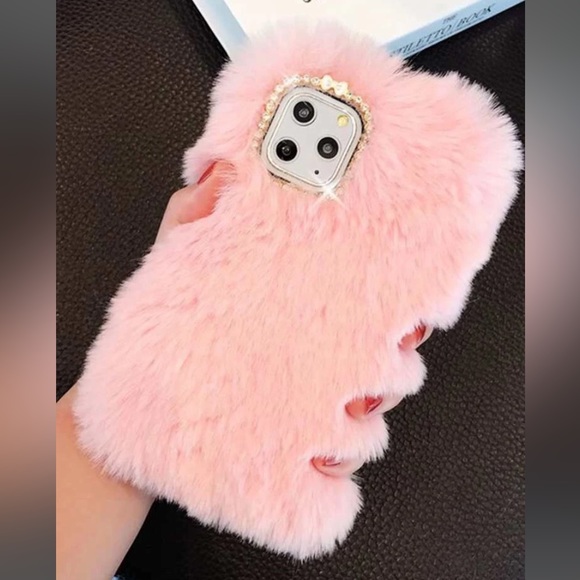 iPhone 14 Pro Max Faux Fur Case - Picture 1 of 4